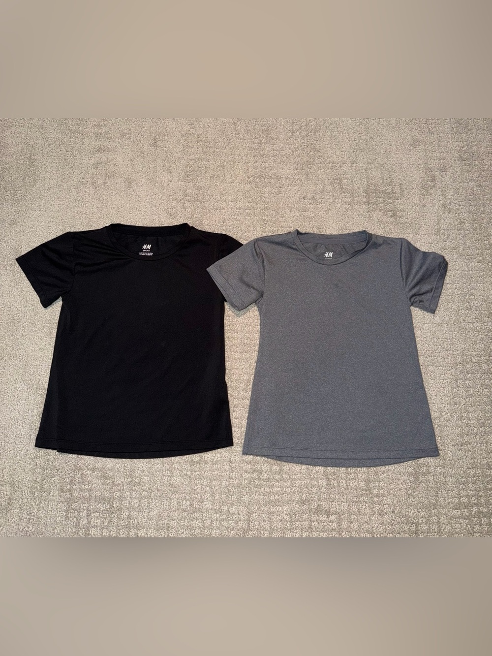 Kids H&M Solid Black and Grey Shirts Size 5T